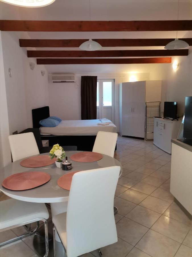 Dine Apartment Dubrovnik Exterior photo