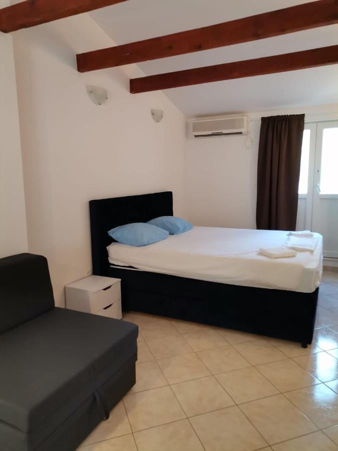 Dine Apartment Dubrovnik Exterior photo