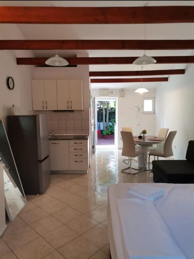 Dine Apartment Dubrovnik Exterior photo